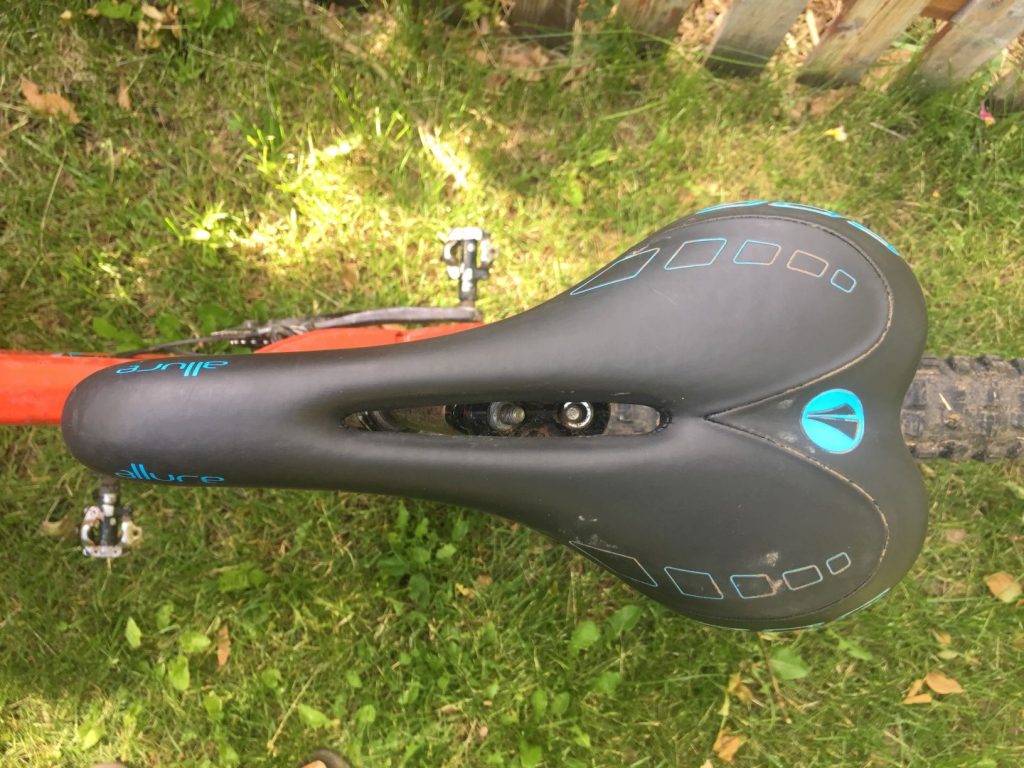 SDG Allure soft-tissue cut-out