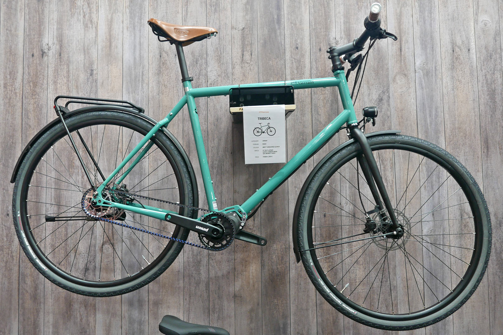 Tout Terrain Tribeca Pinion gearbox urban commuter bike