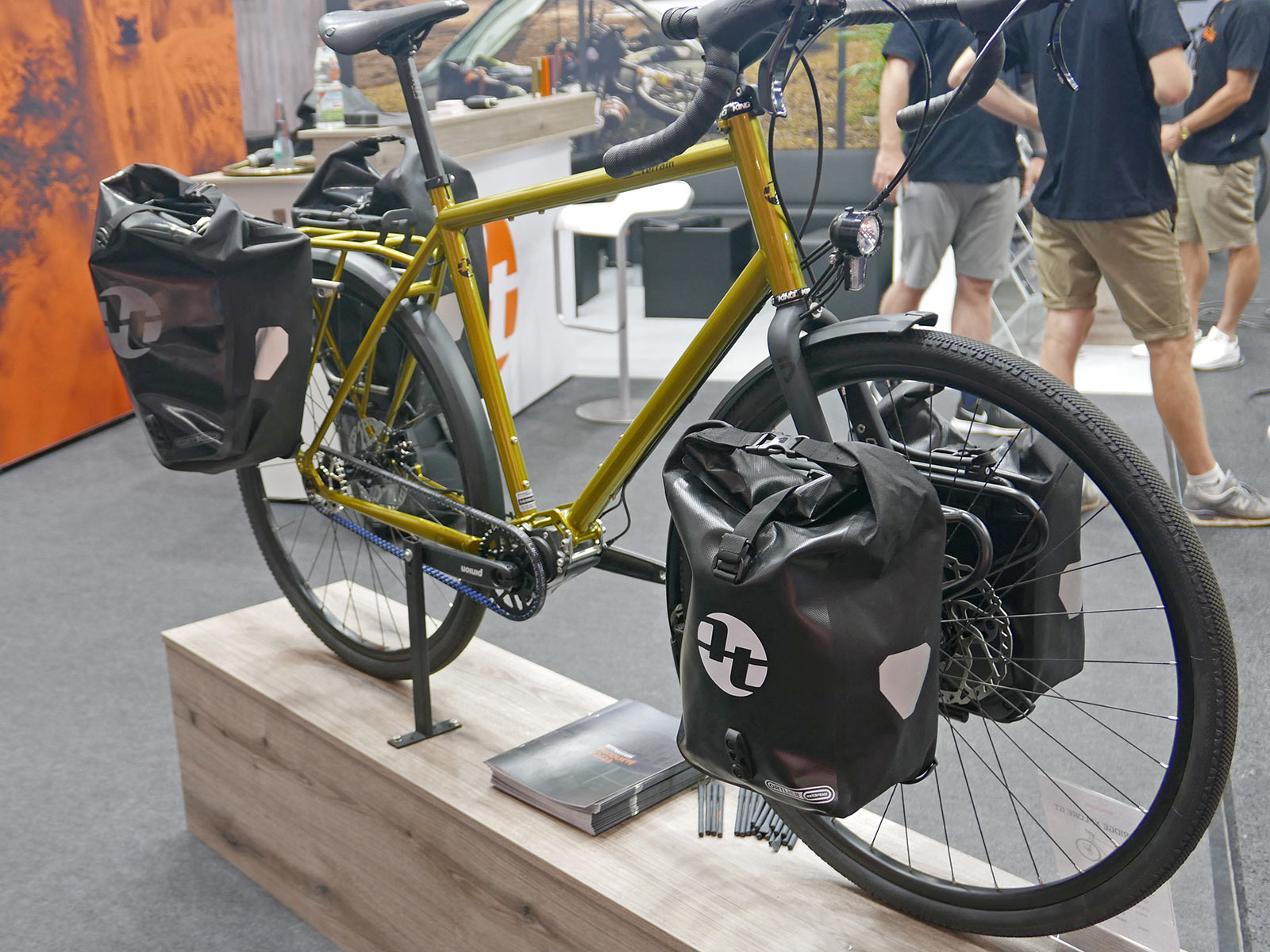 Tout Terrain Blueridge Xplore Pinion gearbox expedition touring bike