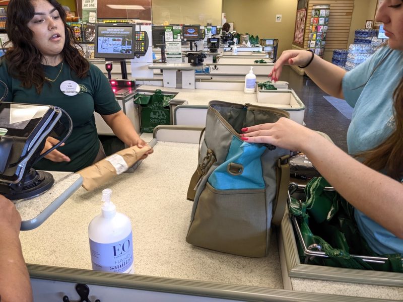 Tunitas Basket Tote in action.