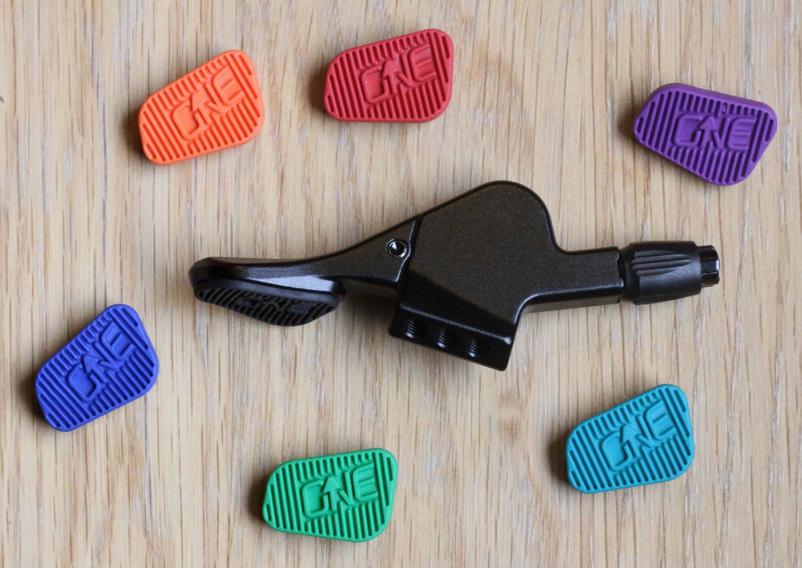 oneup v3 dropper remote all color pads